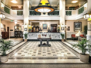 Отель Historic Plains Hotel  Шайенн